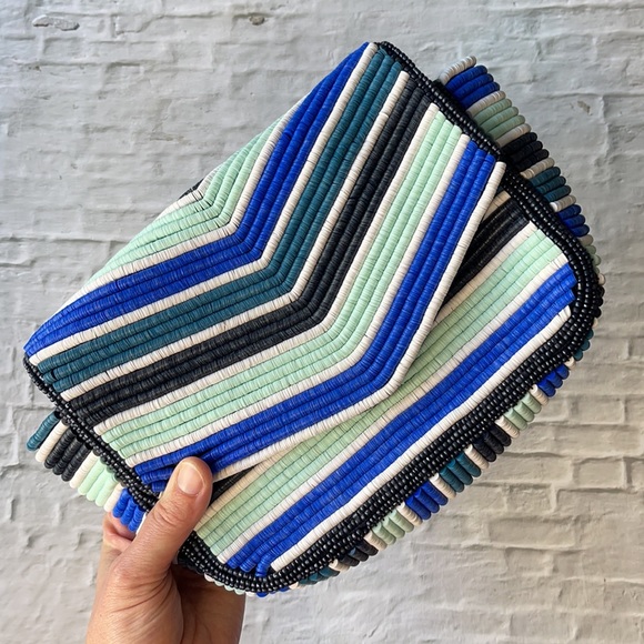 KOOKAI | Beaded shoulder bag - Picture 8 of 14